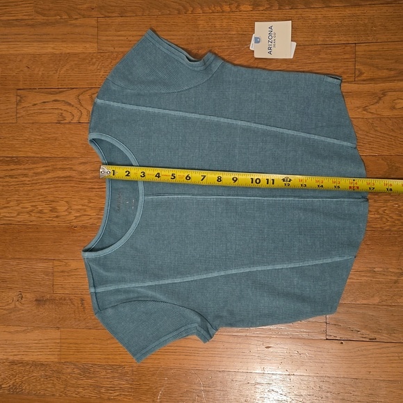 ARIZONA JEAN CO WOMEN'S JUNIORS SIZE GREEN RIBBED CROP TOP SIZE LARGE - Picture 7 of 10